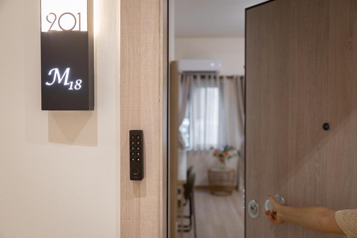 M18 Studios Monastiraki Gems Athen Exterior foto